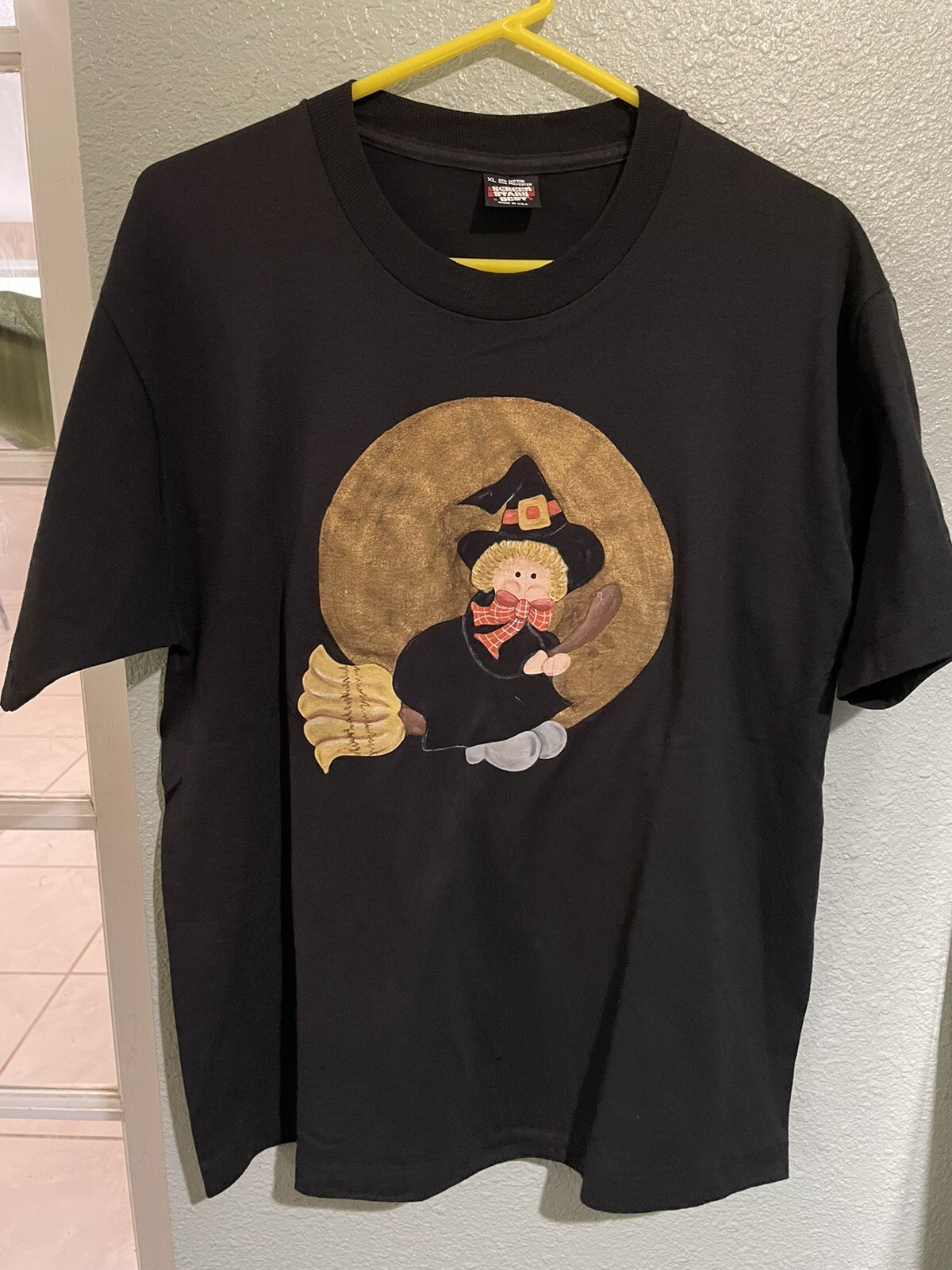 Vintage Single Stitch Screen Stars Best Halloween Witch T-Shirt XL