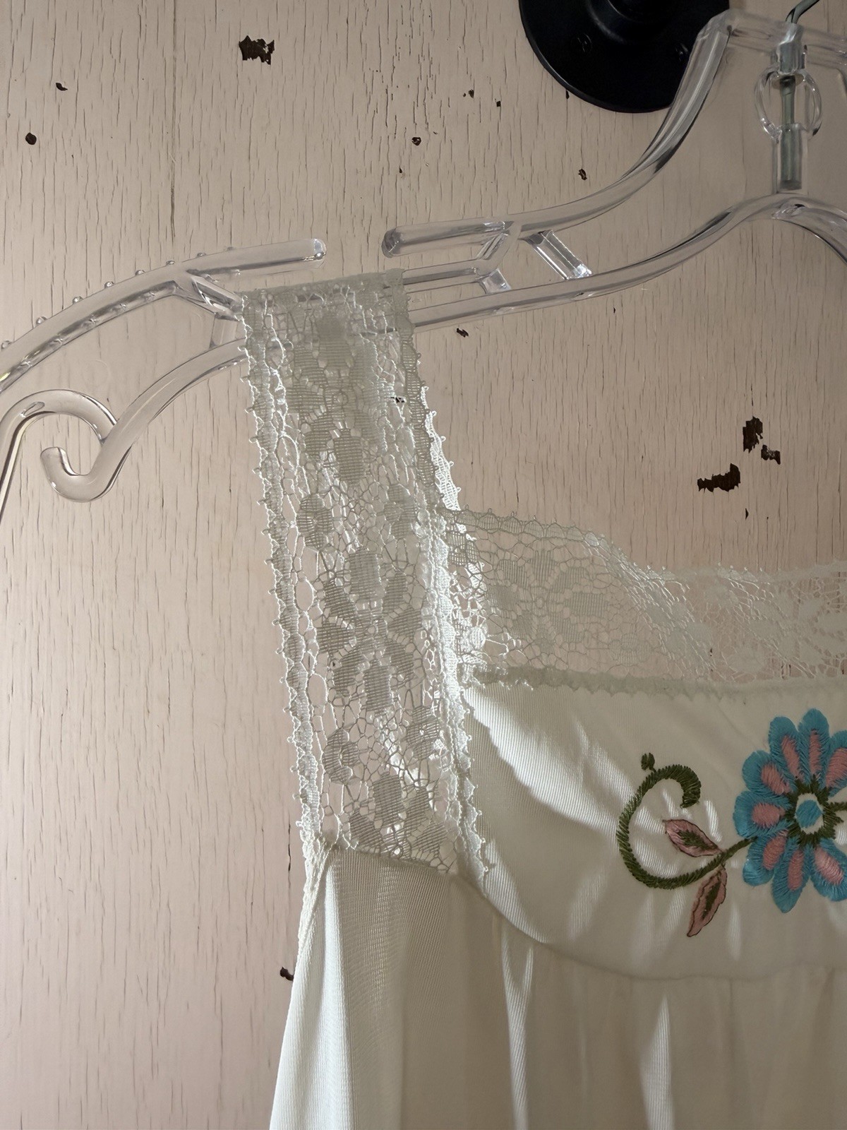 VTG Maxi Robe Nightgown Two Piece Set White Embroidery Lace Trimmed Boho Sm/Med