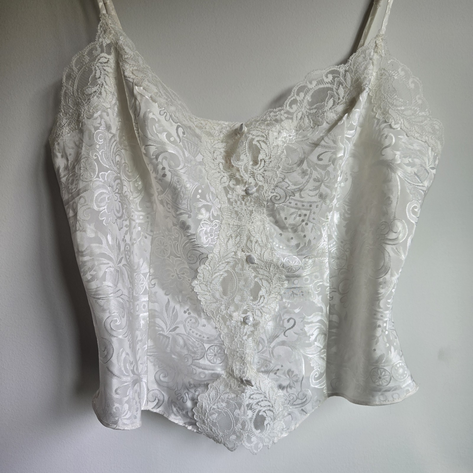 Vintage Victoria’s Secret Gold Label Satin Lace Cami Top L Ivory Button Y2K VTG