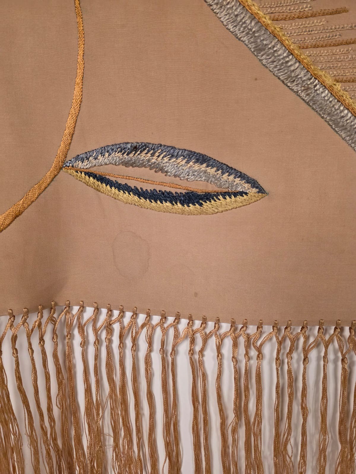 ANTIQUE 1920’S HAND EMBROIDERED SILK SHAWL FOR DRESS W LONG SILK FRINGE EDGES