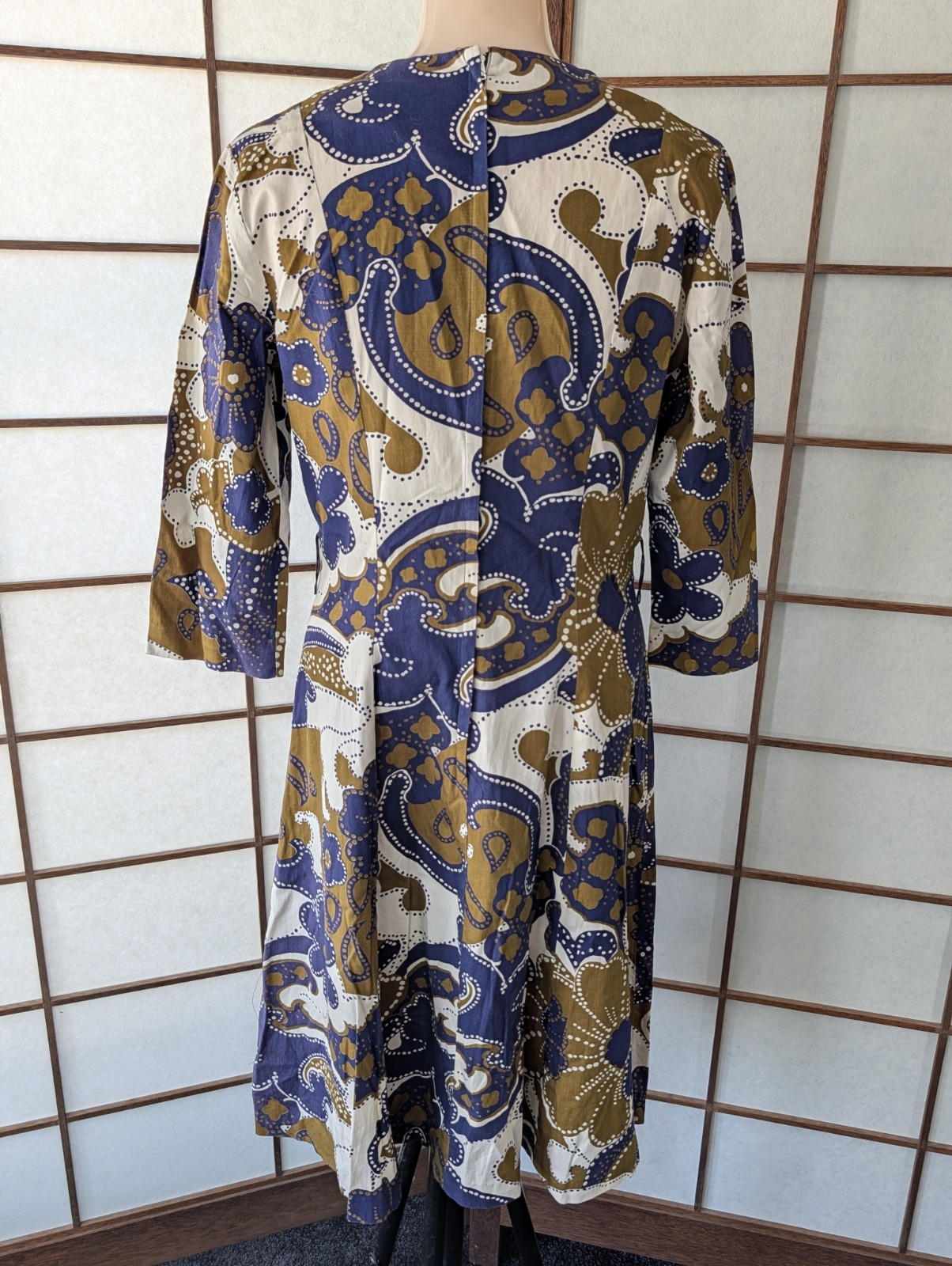 Vintage 60s Joan Curtis Cotton Career Dress Oversize Floral Hawaiian Print M/L
