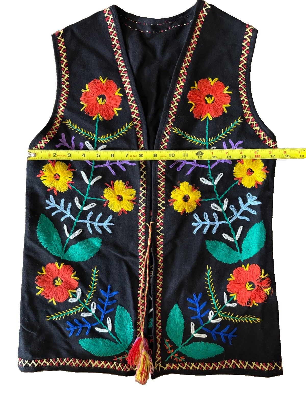 Vtg Embroidered Black Wool Folk Art Vest Boho Floral Traditional Hungarian Style