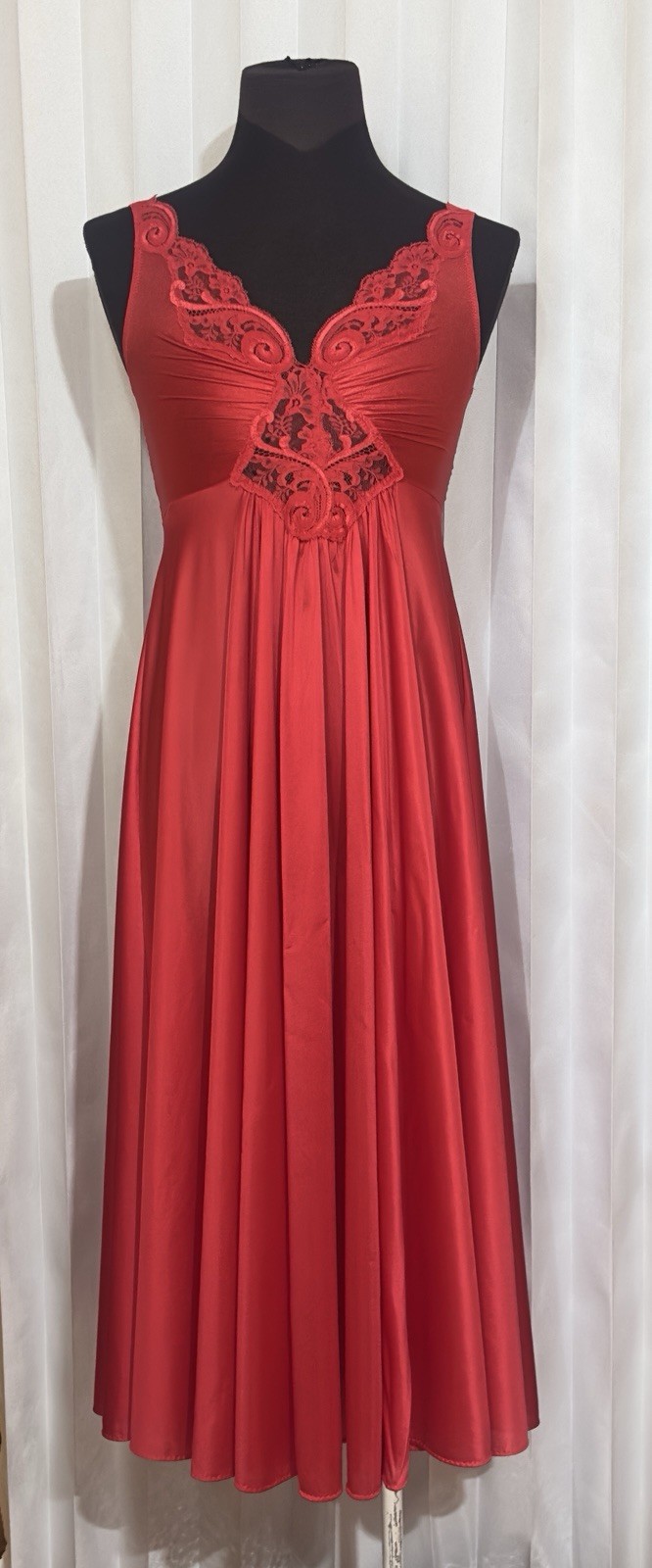 Vintage Olga 92270 Red Full Sweep Nightgown Nylon Tricot Lace Maxi USA