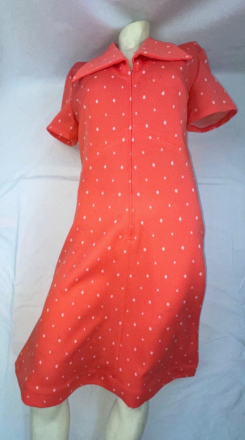 VTG 60S 70S WOMENS M POLYESTER RED POLKA DOT DISCO RETRO MOD ZIP FRONT DRESS