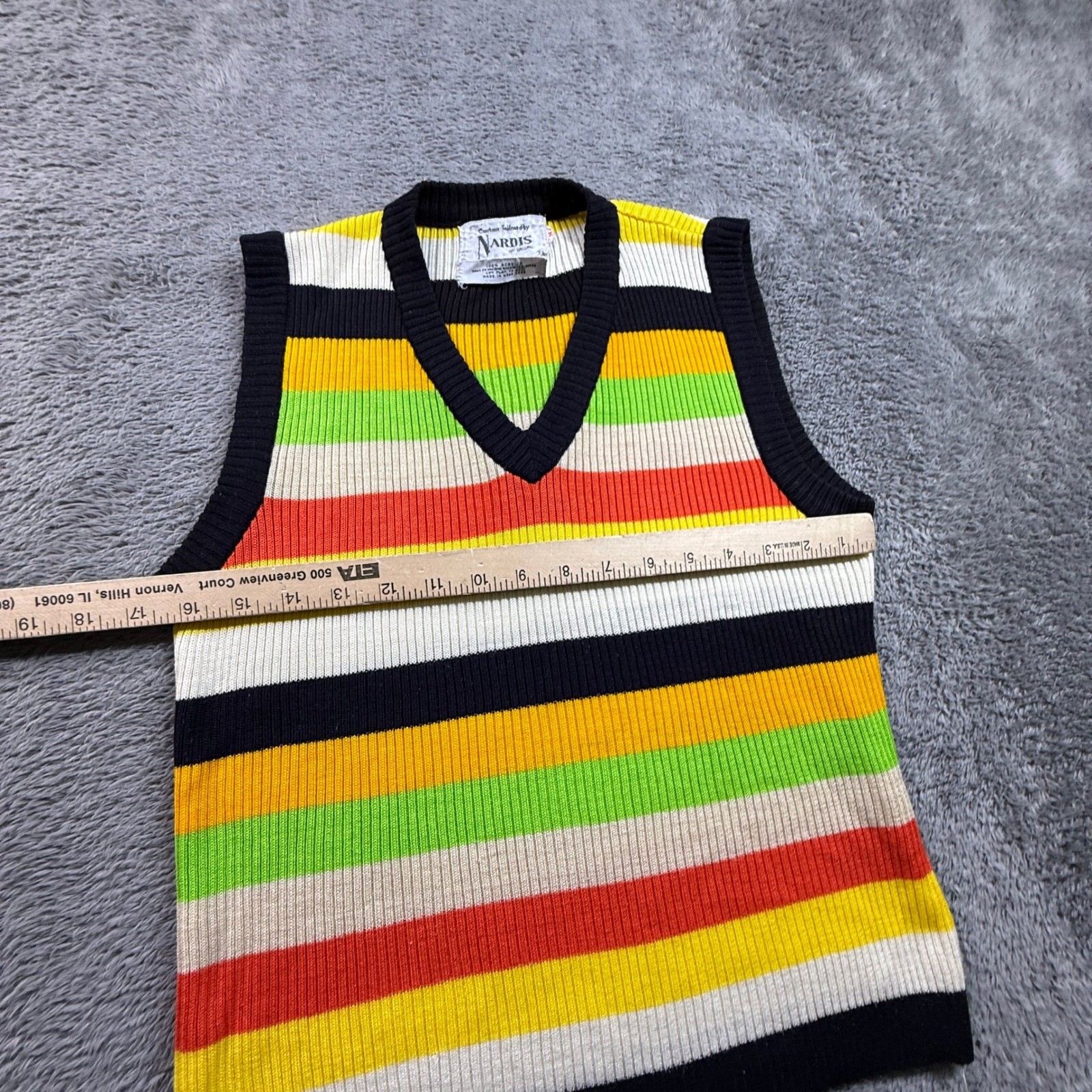 Nardis of Dallas Knit Top Womens M Rainbow Excellent Vintage 70s Ribbed Vest