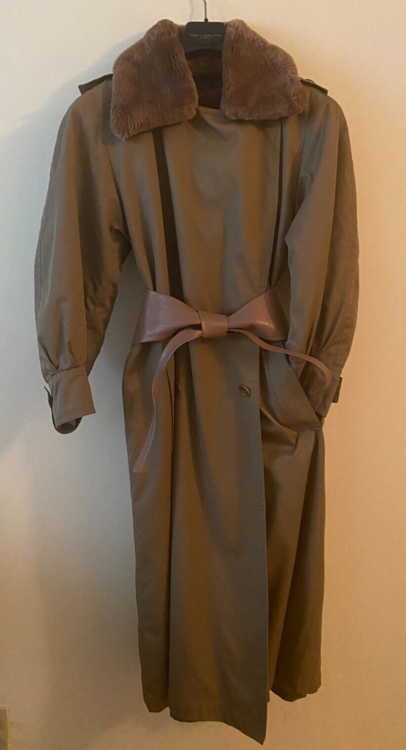 Yves Saint Laurent Collection Trench Coat with fur lining 1980s VTG