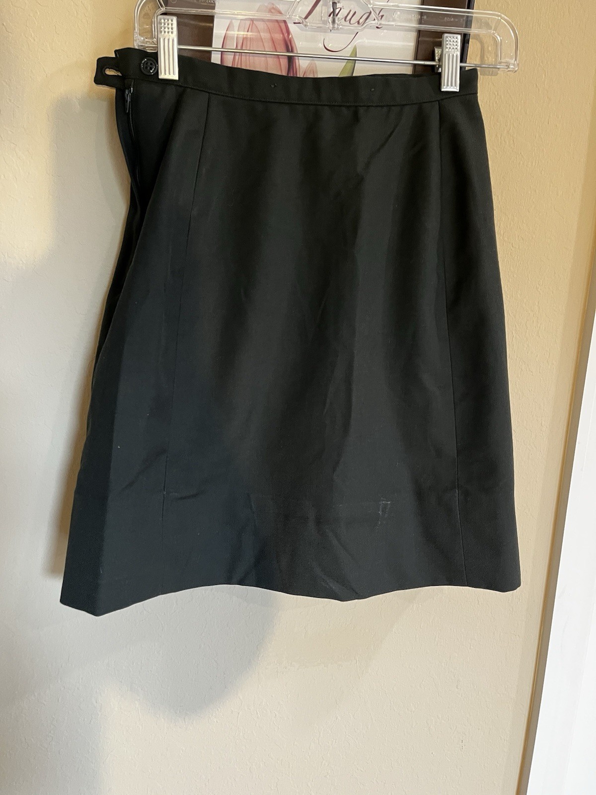 Vintage Dark Green Military Skirt Poly/Wool Size 10R Waist 24” Length 19.5”