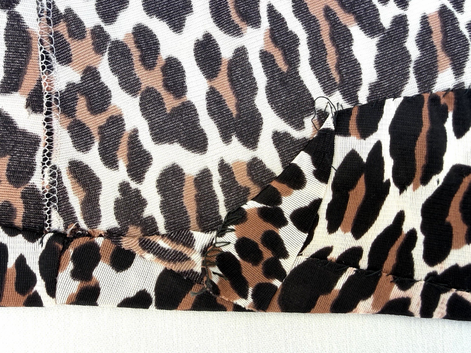 Vintage 60s Cheetah Midi Robe Leopard Funnel Collar A-line Zip Front Sz S/M