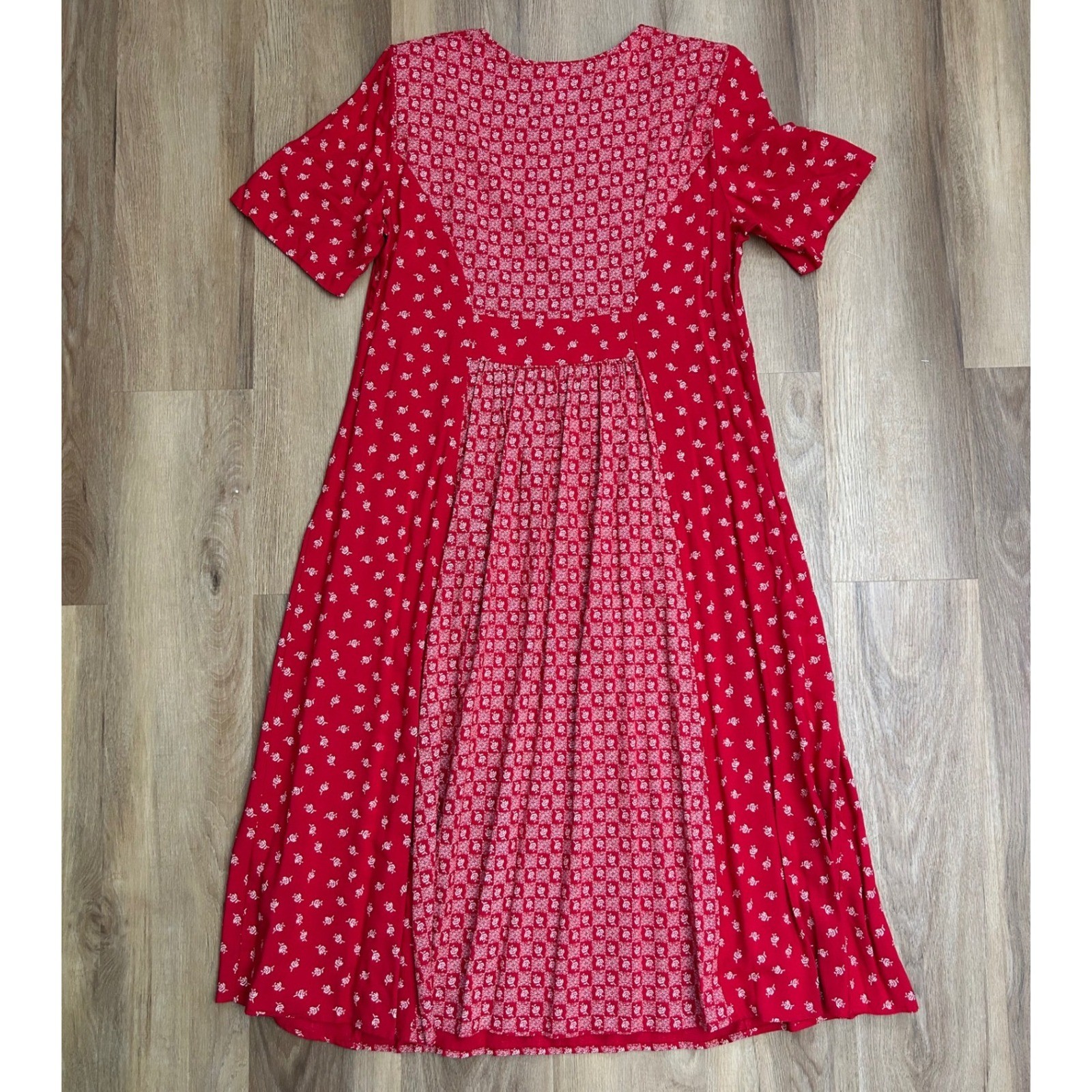Vintage Red Floral Rayon Cottagecore Fit Flare Dress 16 housedress