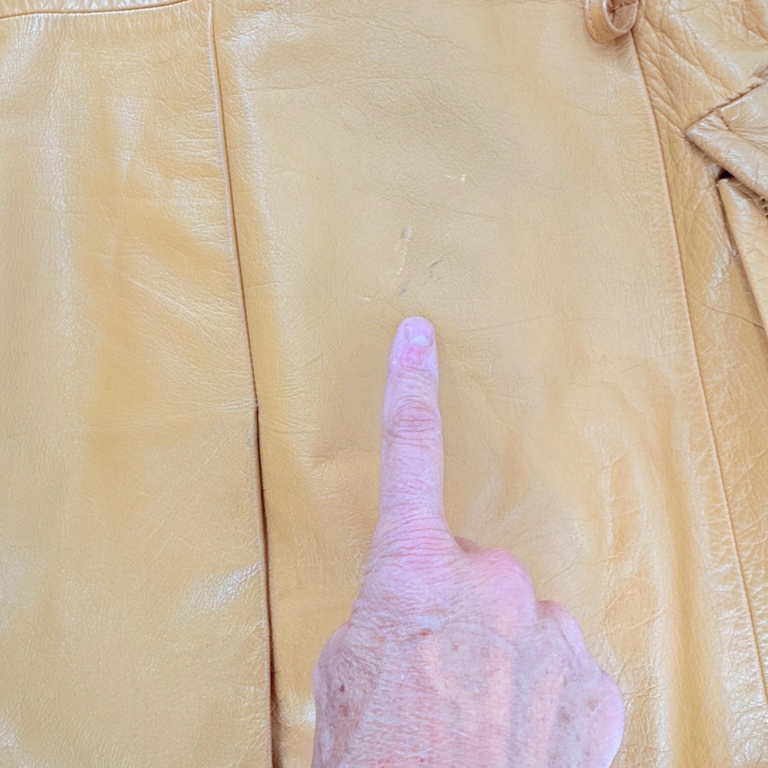 The Tannery Montgomery Ward Vintage Mustard Yellow Leather Trench Coat *read*
