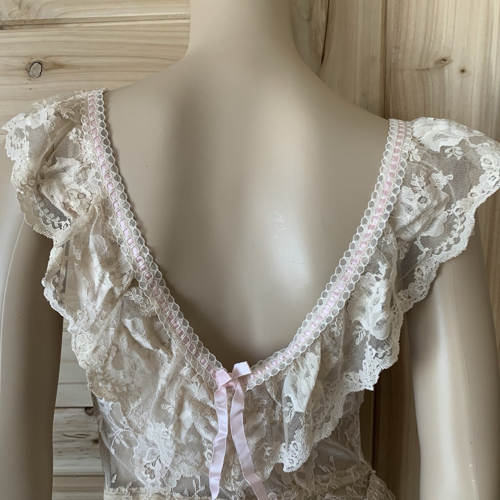 Vintage 70s 80s Designer Emil Bole Tan Beige nude Floral Lace Teddy W Ribbons