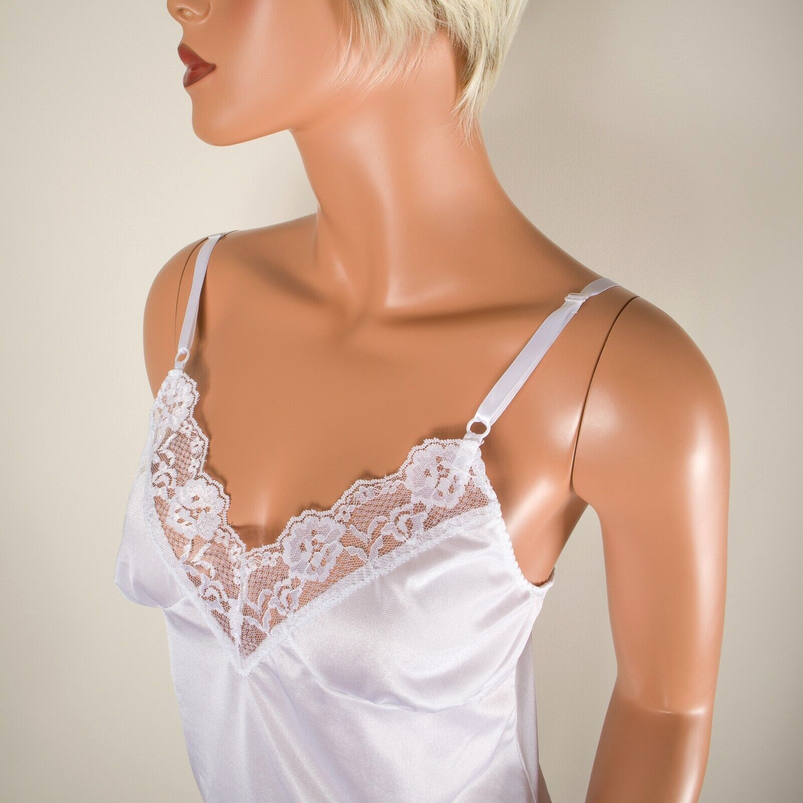 💖 Women White Cami Tank Top Nightie Nylon Adjustable Strap V-Neck Lace Trim S