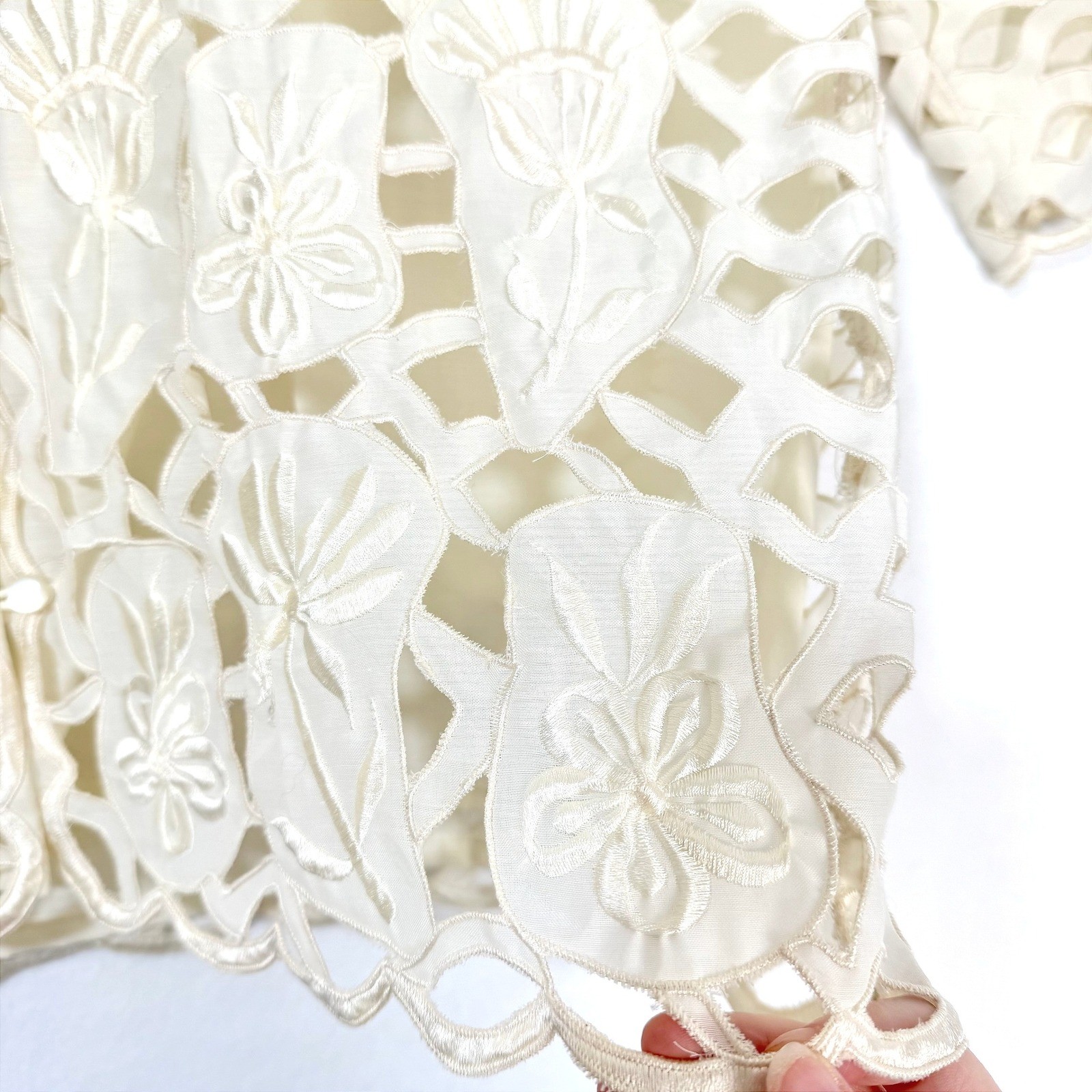 VTG Foreign Look Cream Floral Cutout 70s Retro Embroidered Blouse Top L Ivory
