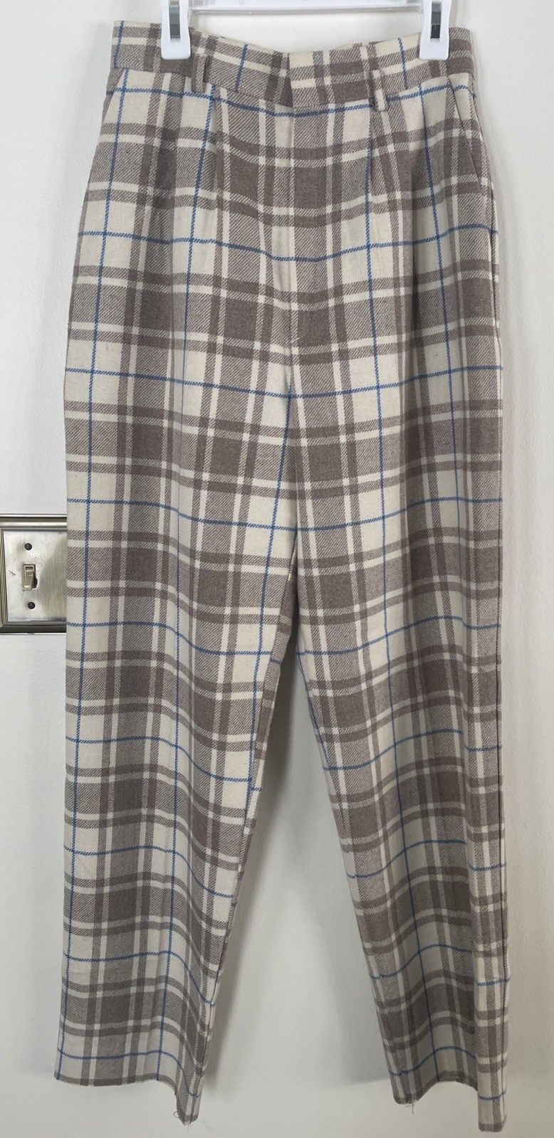 Vintage Pants Womens size 9 10 Eva brand plaid beige blue Wool Blend Pleated
