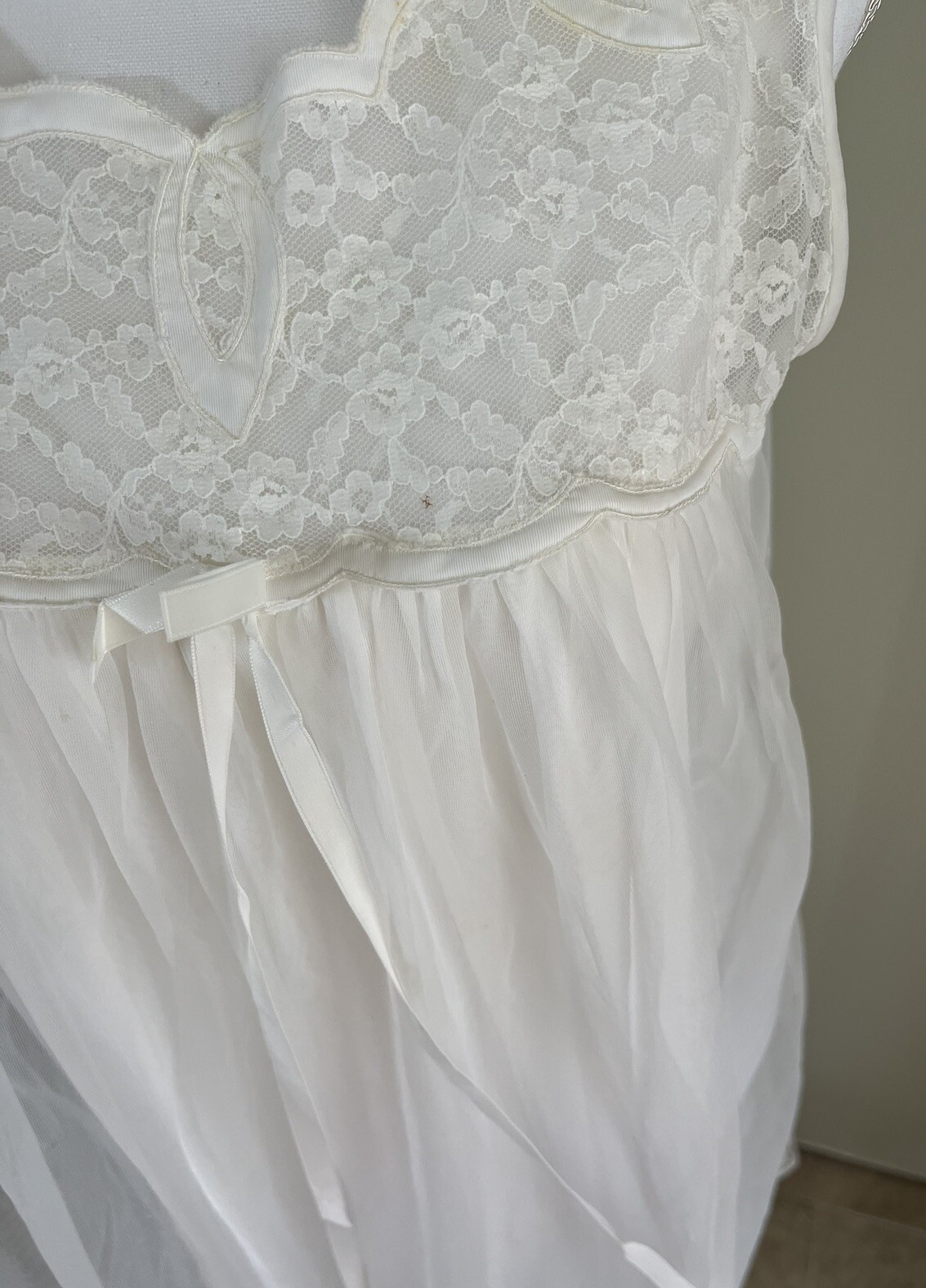 Vintage Avian Peignoir Nightgown And Robe Set White Lace Trim Sheer Small Nylon