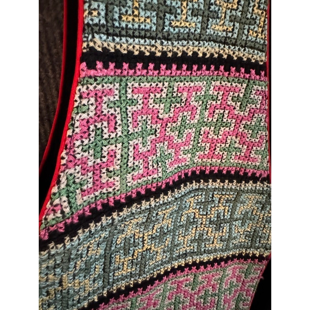 Vintage Hand Embroidered Cross Stitch Geometric Folk Vest Black Pink Green Small