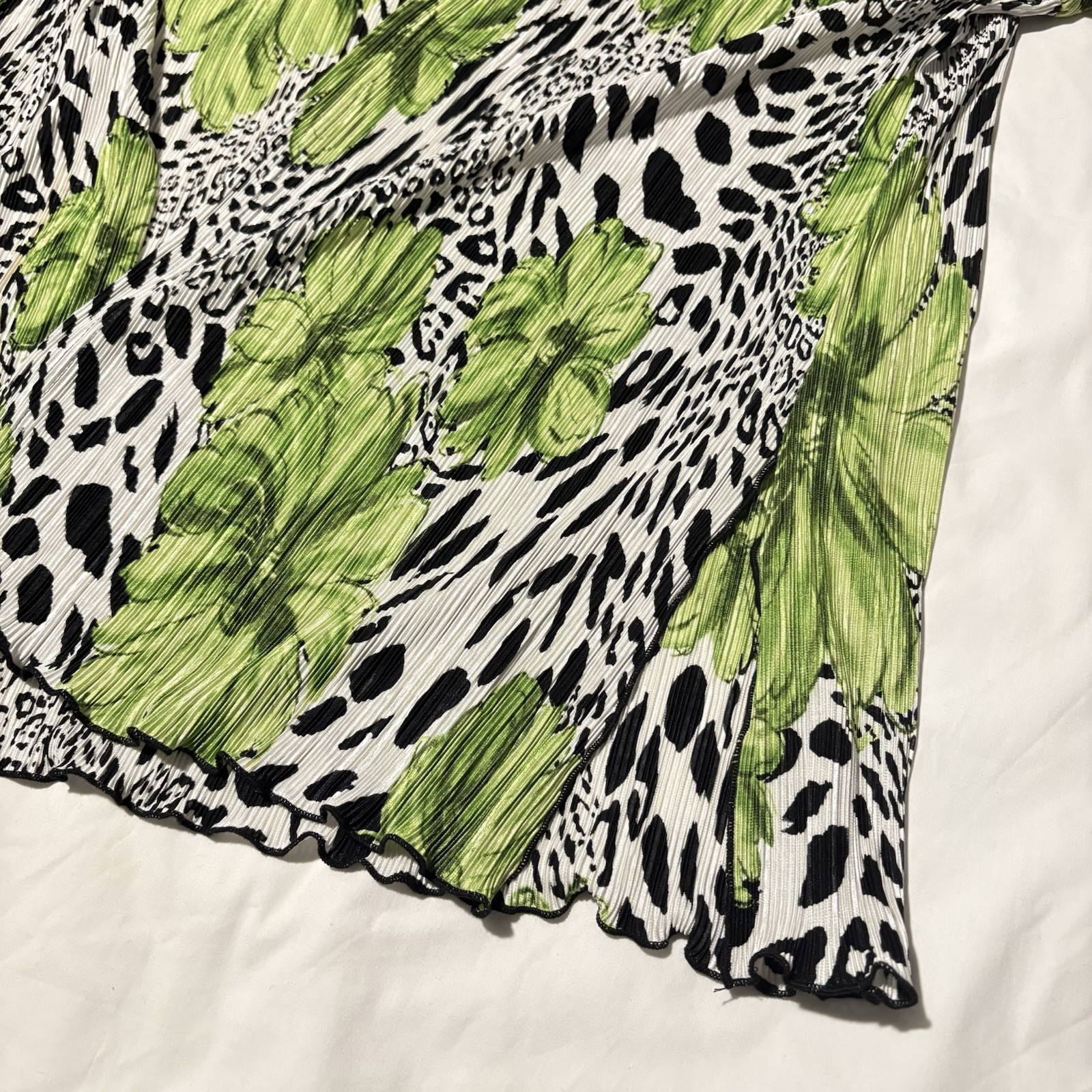 Matana Cardigan Women Plus 2X Open Front Lime Green Animal Print Floral Tropical