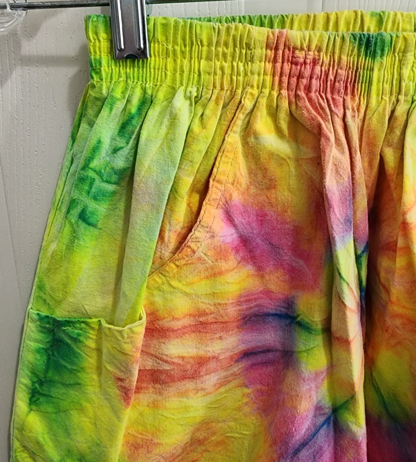 Vintage In Gear Bermuda Shorts Bright Multicolor Tie Dye Elastic Waistband OSFM