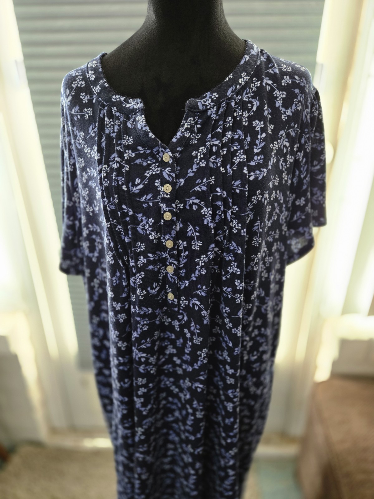 Vintage Aria Dark Blue Light Blue Flowers Nightgown Sz 4x