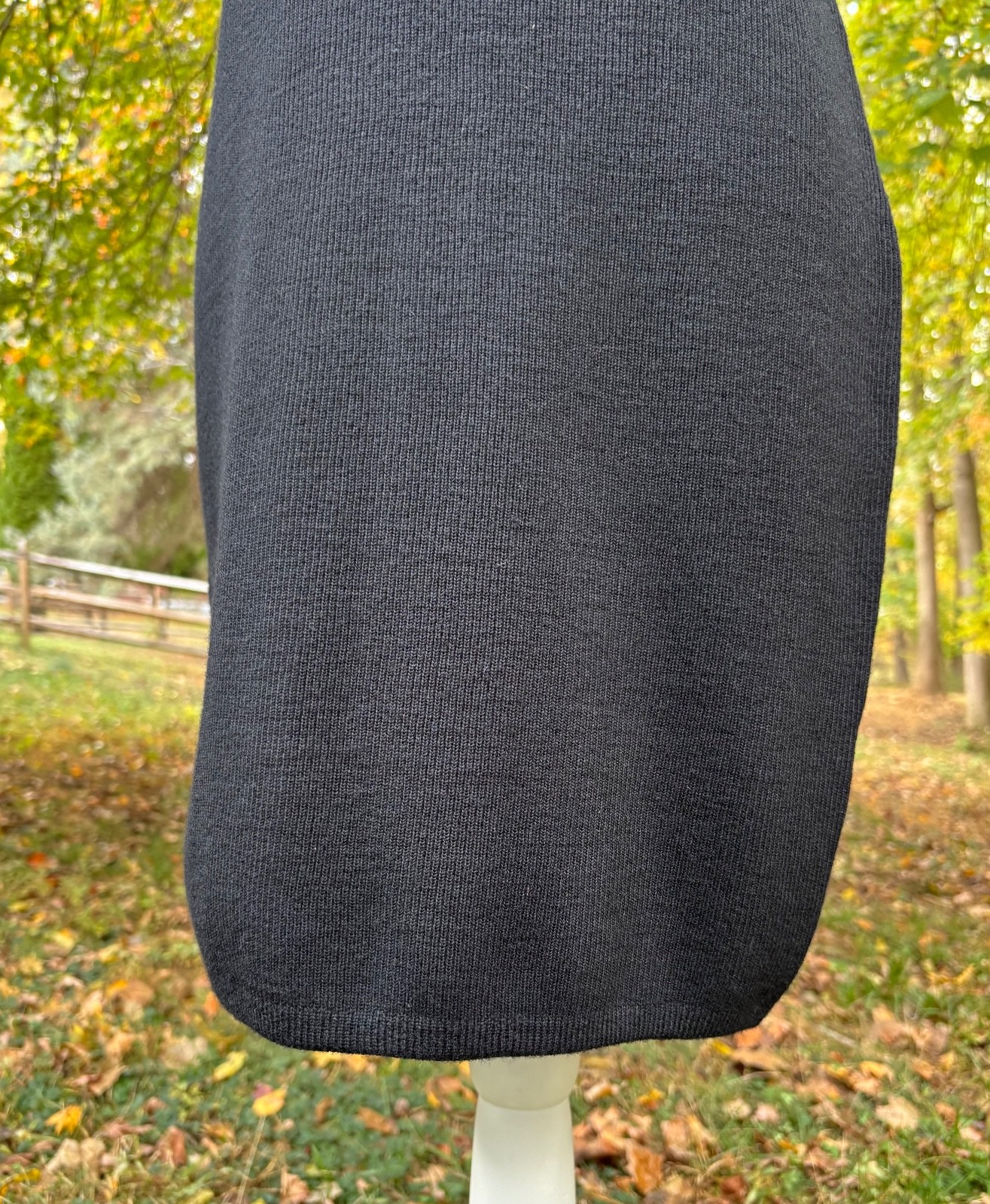 Vtg 1990 s JONES NEW YORK Sz Sm. Mock-Neck Sweater Sheath Dress 100%Merino Wool
