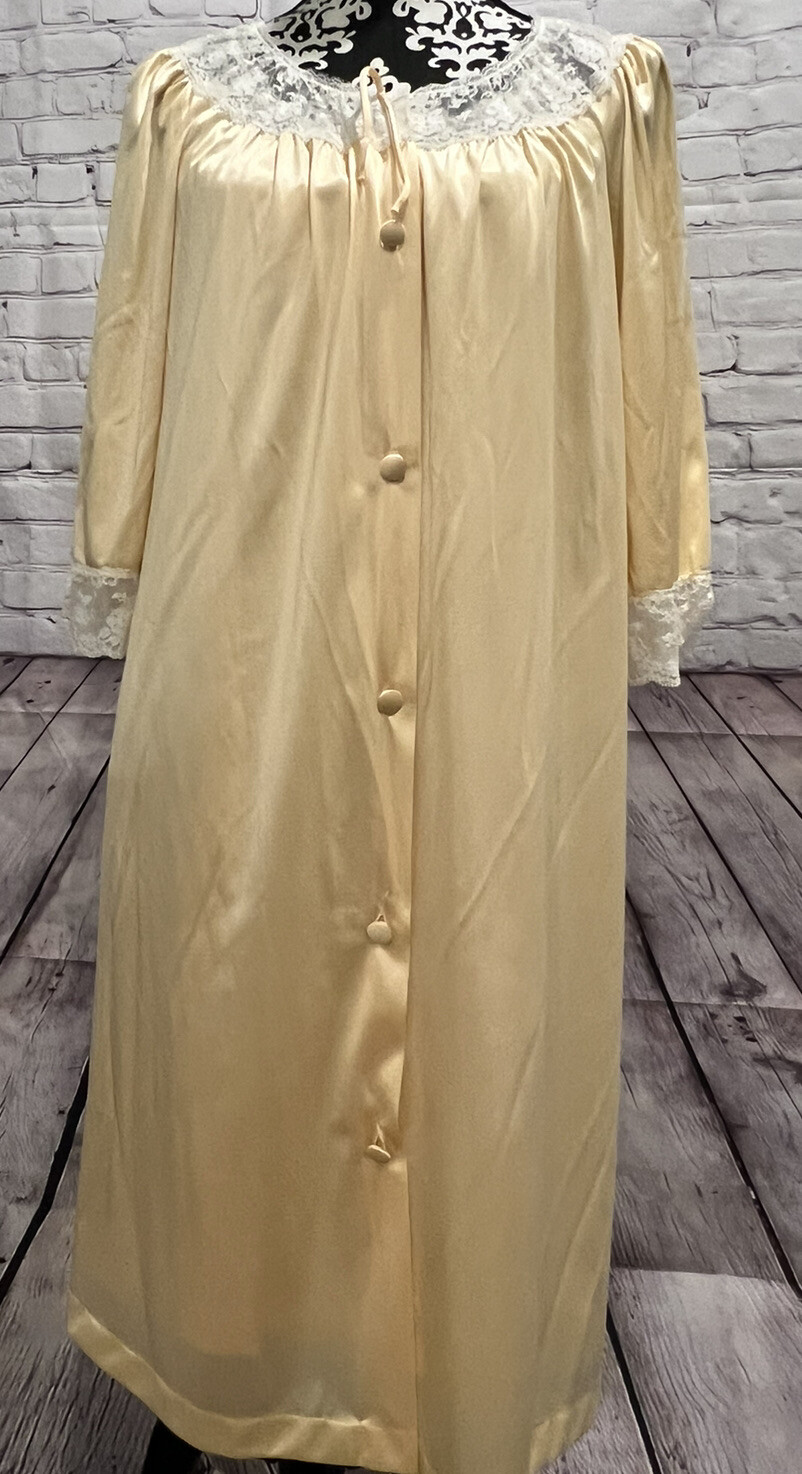 Vtg 80’s MG JC Penney Butter Yellow Nylon White Lace Trim 2 pc Sleepwear Set M