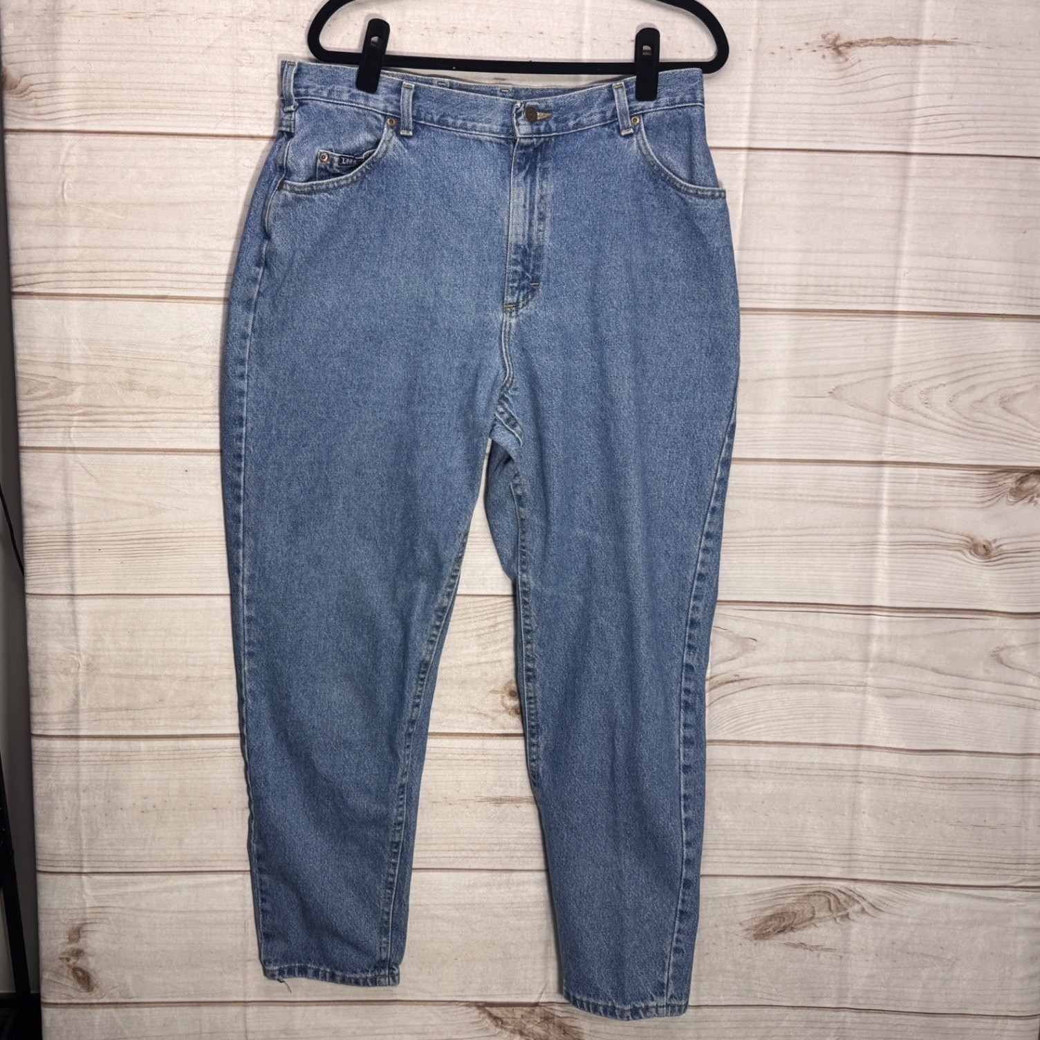 Vintage Lee High Waisted Mom Jeans Medium Wash Blue Tapered Leg 18 MED