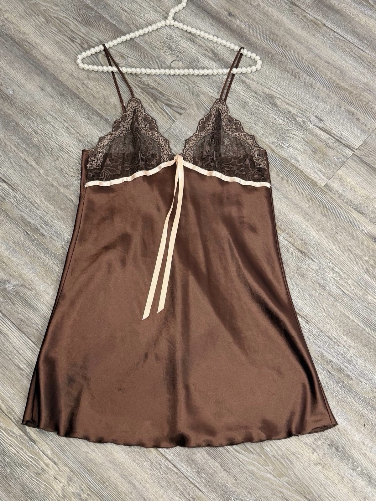 Mis. Andra Lingerie Made in Italy Brown Satin Floral Laced Ribboned Nightdress 2