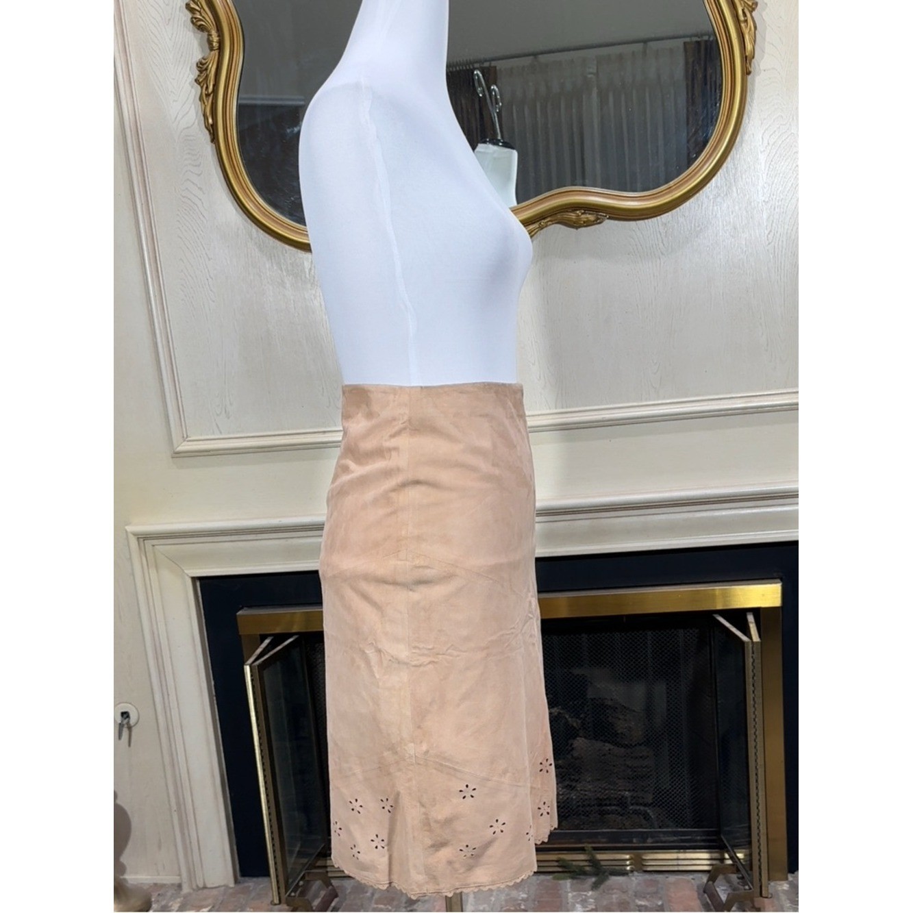 The Wrights Vintage Skirt Size 6 Tan Suede Boho Coastal Grandmother Western