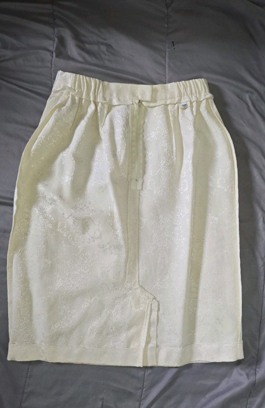 Vintage 1980s Nah Nah Petite Brocade Skirt Suit Ivory Bridal Cottage core