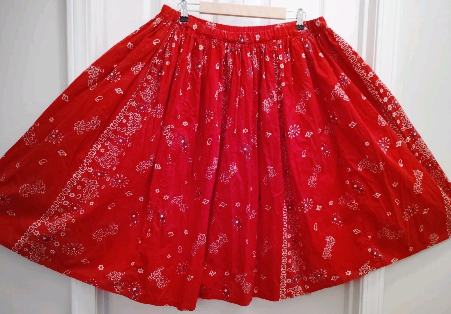 VTG SO RETRO 1950s Skirt Red Bandana Prnt Cotton Gathered! Circle XL Rockabilly