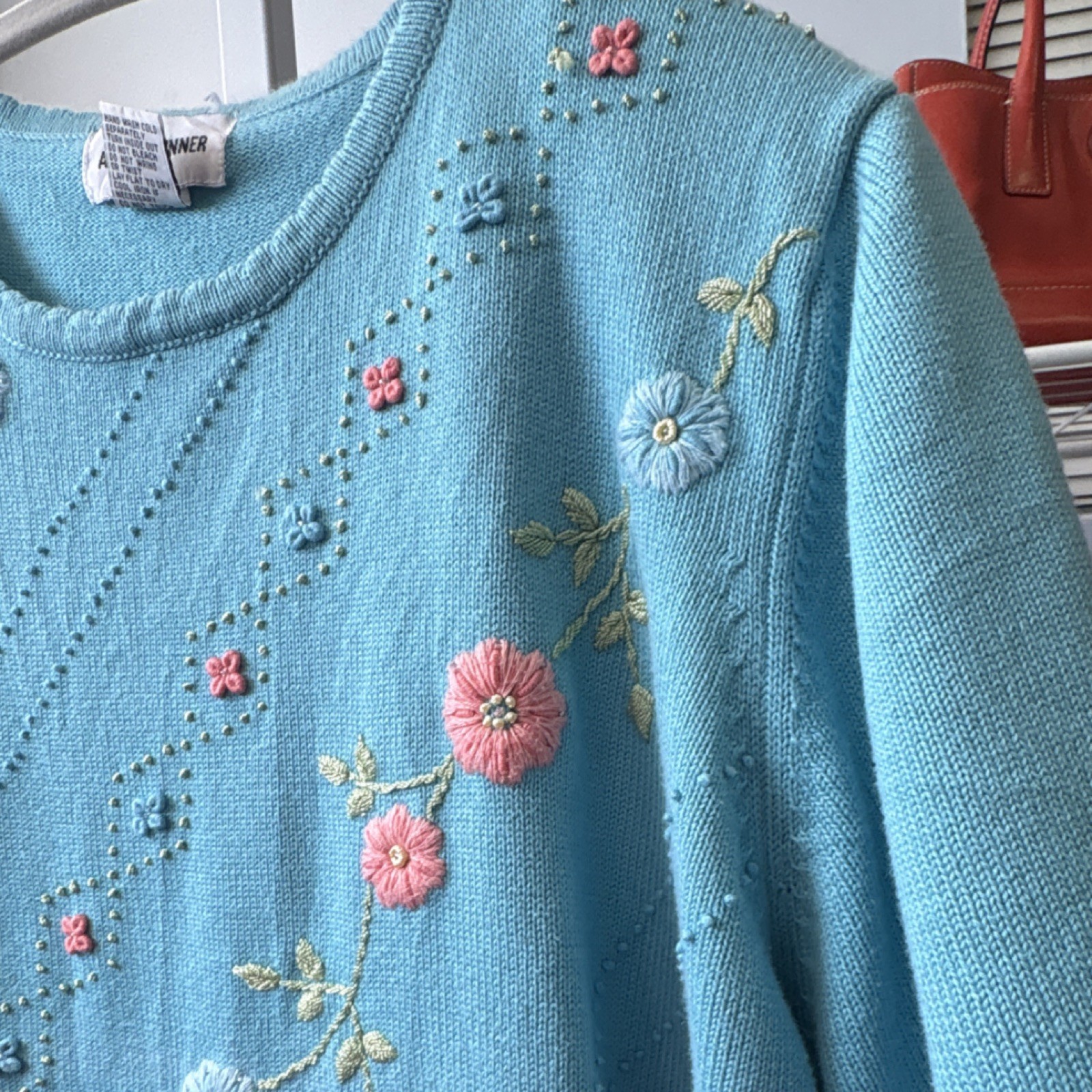 Alfred Dunner Floral Embroidered Knit Top Blue Pink Green Acrylic Cotton Size L