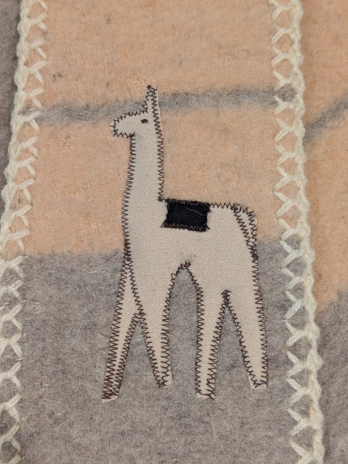 Vintage Peruvian 100% Alpaca Wool Poncho Cape Llama Fur Trim Handmade Boho