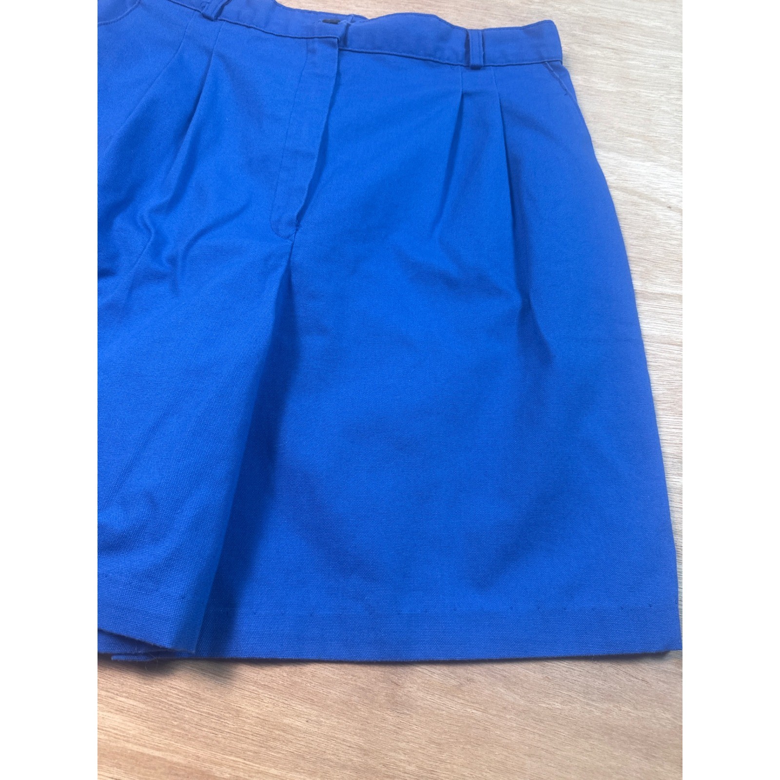 Vintage Pleated Shorts Women Size 14 Blue High Waisted Cotton Blend Retro