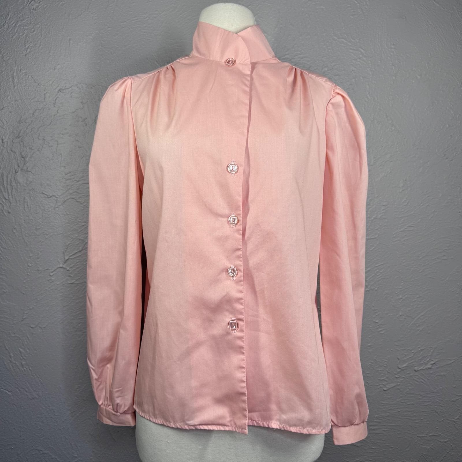 Vintage 80’s Women’s Large pink button cotton blend blouse Spring office wear