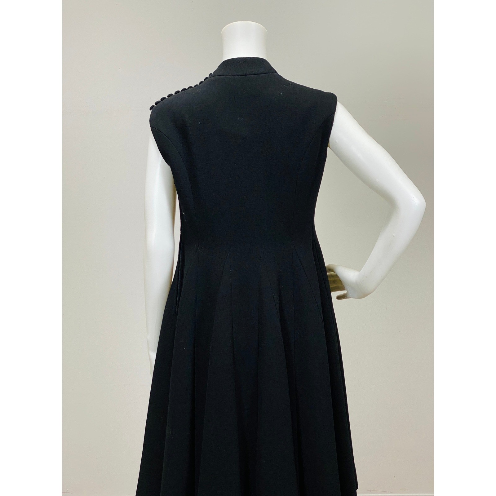 Vintage 1960s Norman Norell Dress Black A-Line Princess Seams Short Sleeve