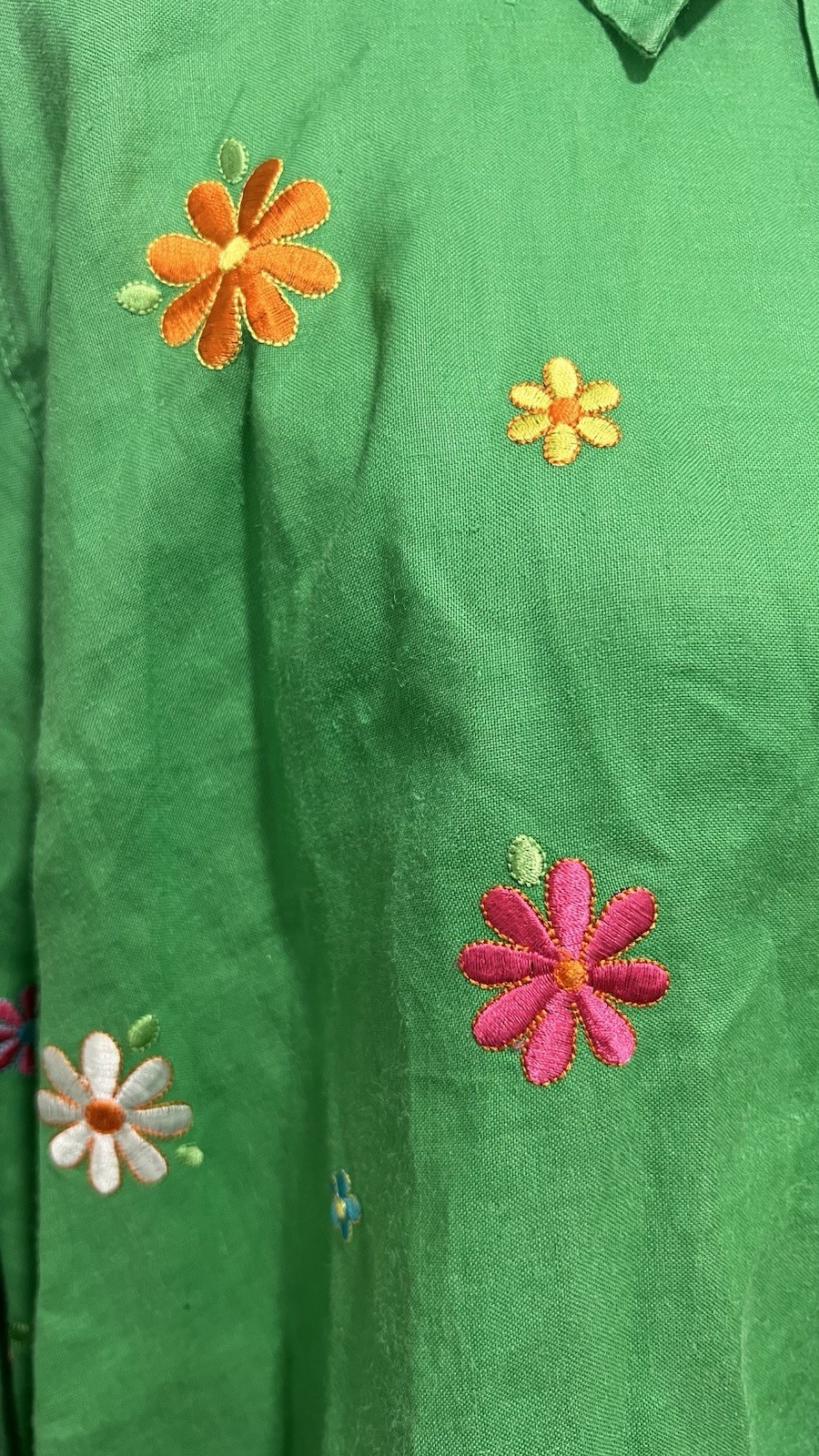 Vintage 90s ‘Casey Coleman’ Women’s Embroidered Floral Print Green Button Up