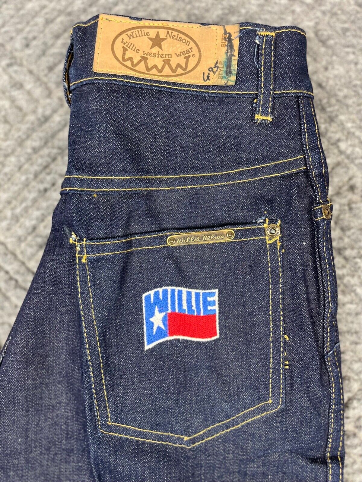 Vintage 80s WILLIE NELSON Denim Jeans Adult 26×35 Blue Dark Wash Embroidered NOS