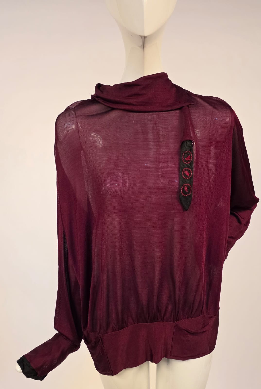 ART DECO 1920’S RED WINE SILK JERSEY BLOUSE W EMBR TAIL TRIMMED FRONT 