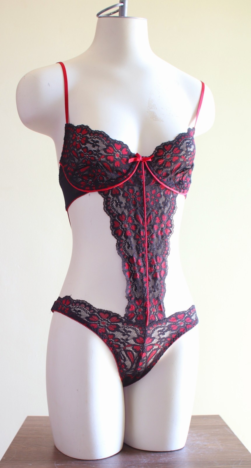 Vintage Fredericks Of Hollywood Seduction Line Bodysuit With Heart Design. Med