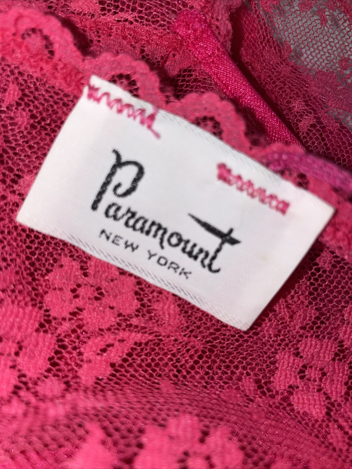 PARAMOUNT Nylon Peignoir Robe & Nightgown Set Gown Pink Lace Woman’s Vintage