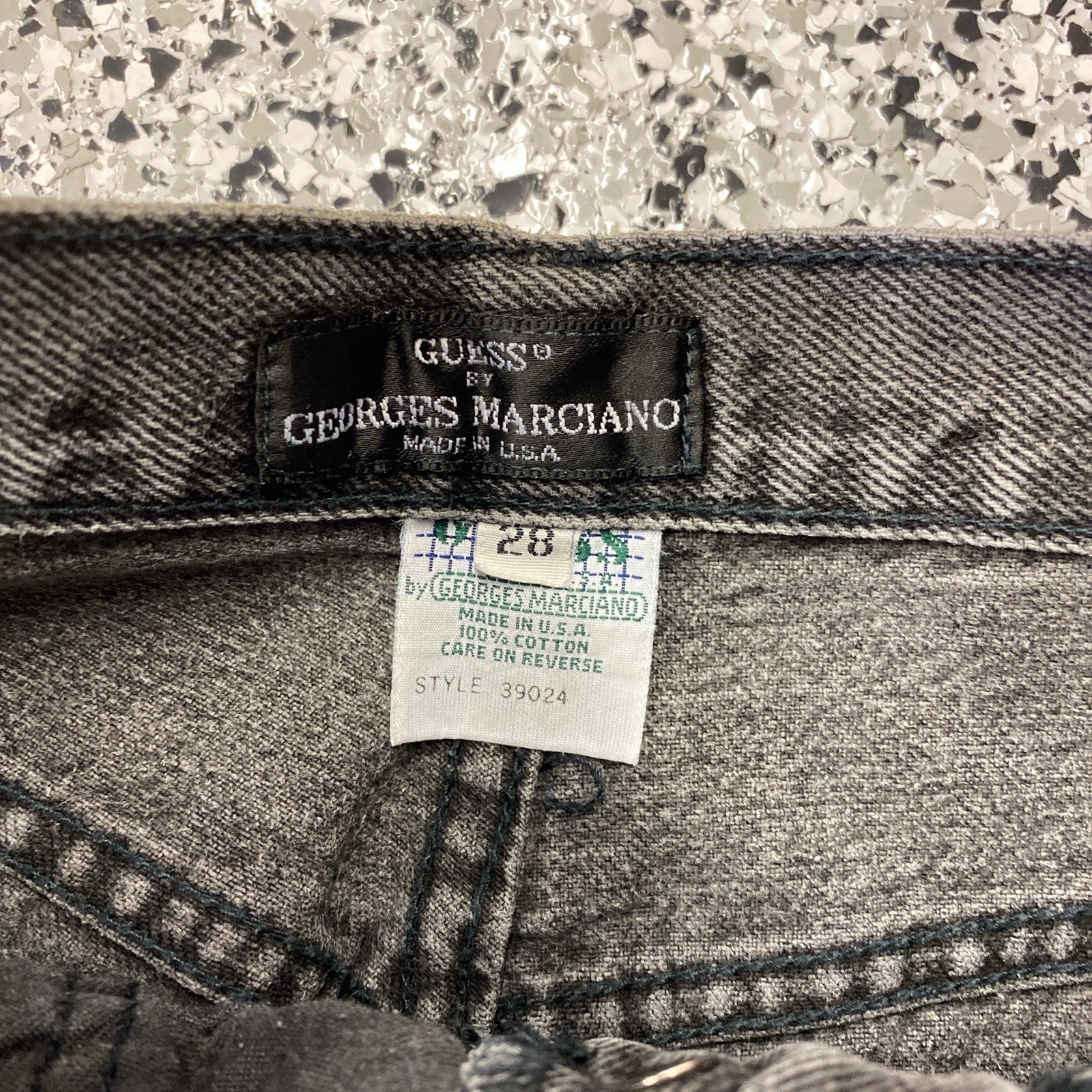 Vintage Guess High Rise Black Jeans Sz 28(25×32) Women’s 90s USA Made