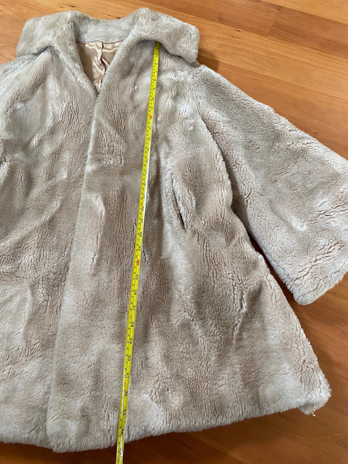 Vintage Coat Imperial Ollegro Tan Beige Faux Fur Mid Length Medium (JK) Womens