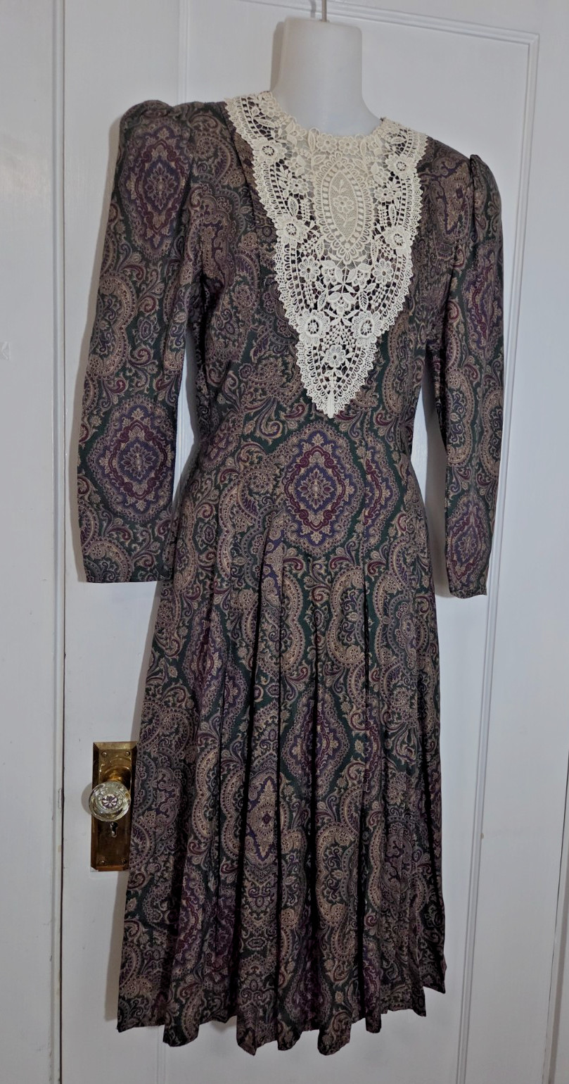 Vintage SCOTT McCLINTOCK Floral Midi Dress Lace Bib Victorian Cottagecore Size 4