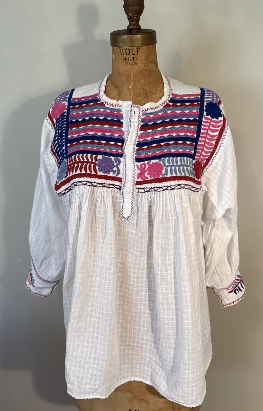 Vintage Mexican Folk Embroidered Baby Doll Blouse Floral All Cotton S-L