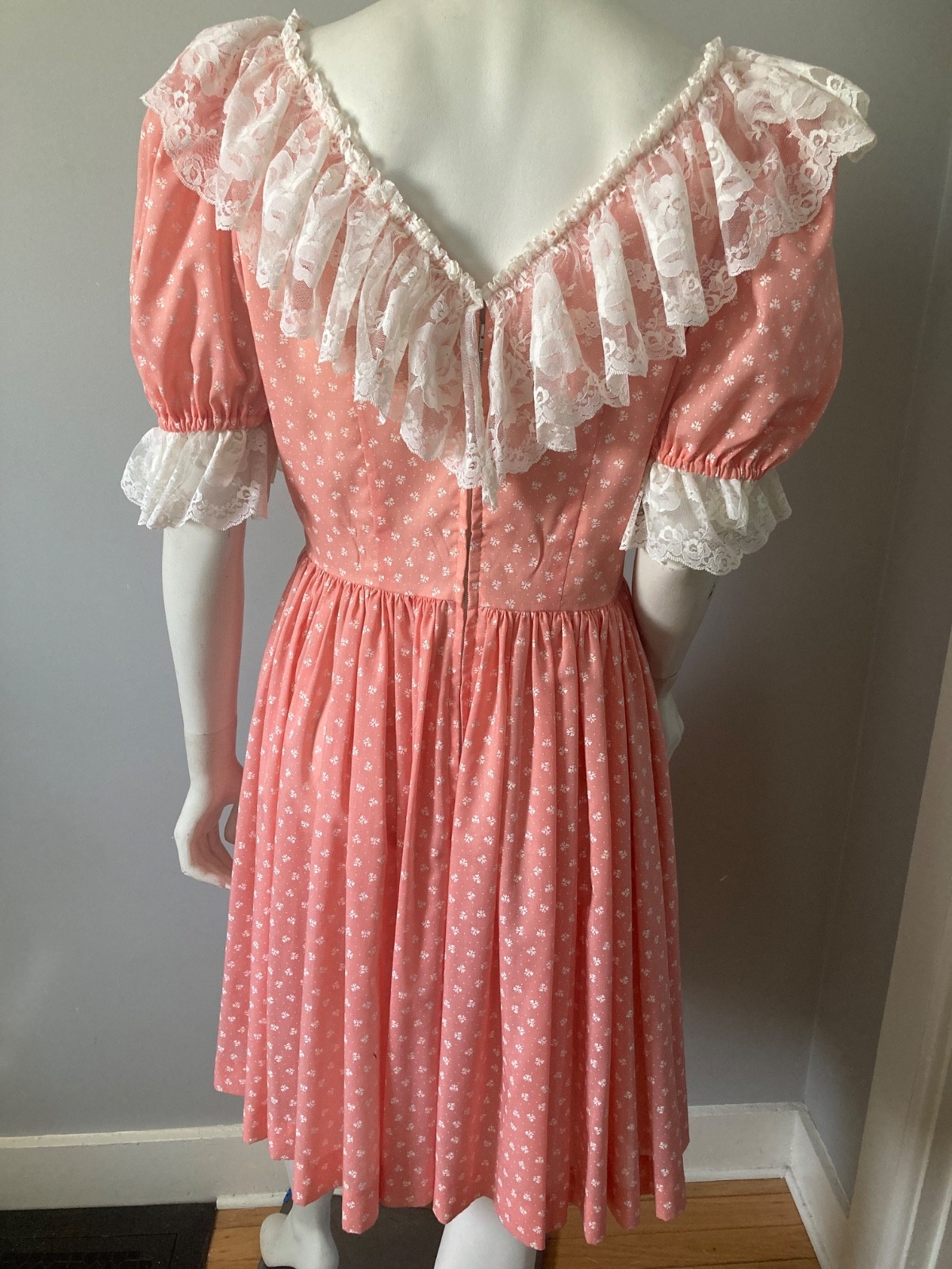 Vintage Ruffle Square Dance Dress Rockabilly Prairie Med