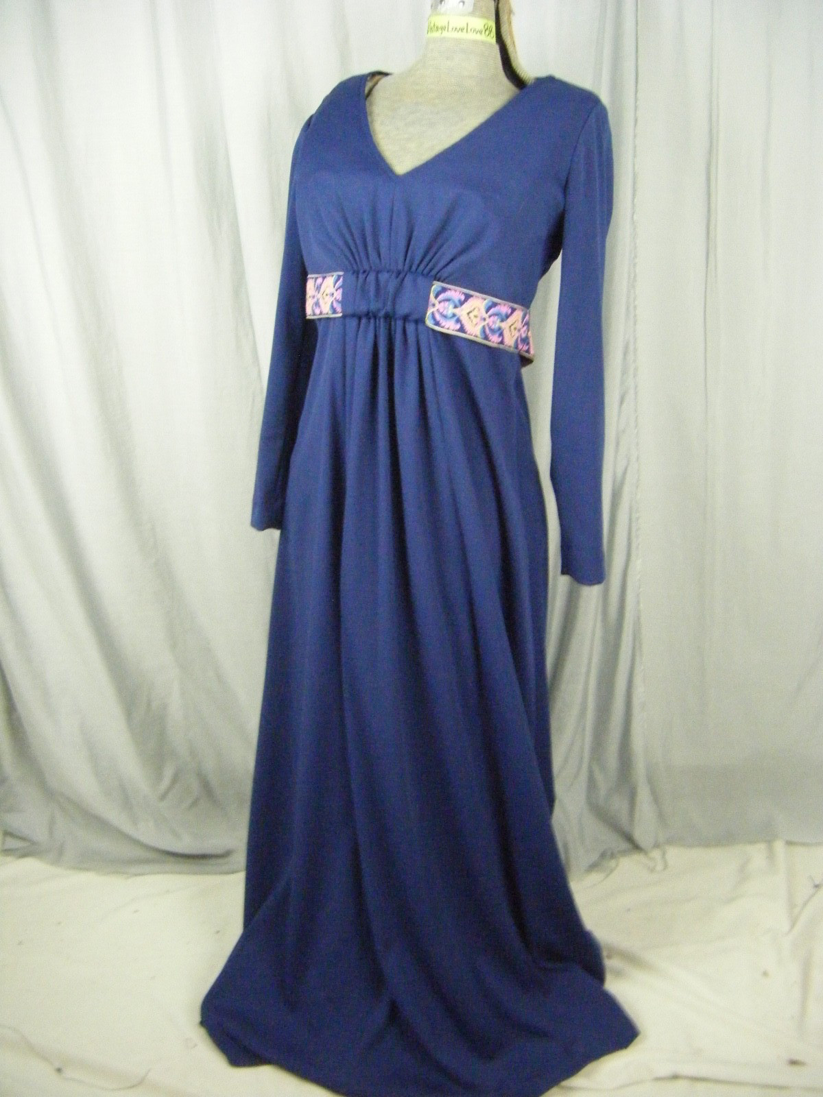 Vtg 70s Navy Blue Knit Hippie Multi Color Embroidered Belt Dress-Bust 37/XS