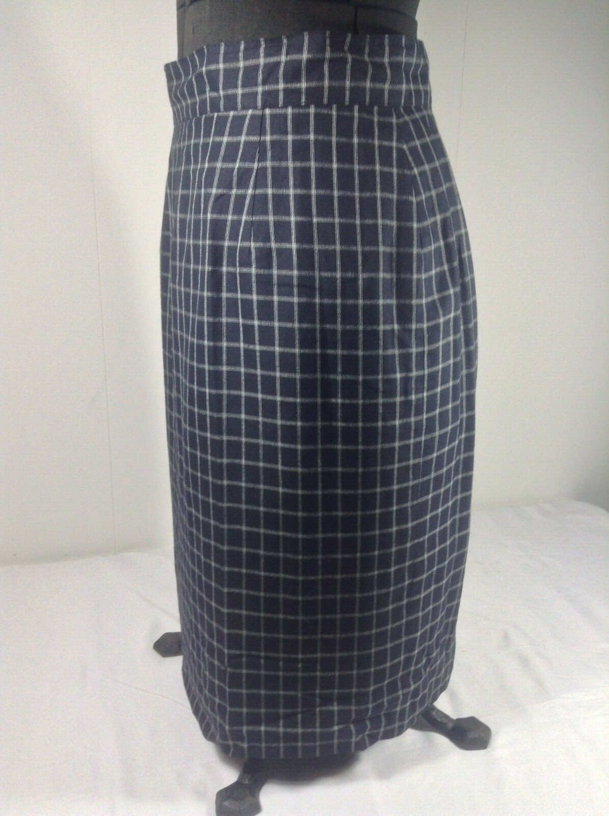 Jones Wear Plaid Skirt Sz 14 31W 26L