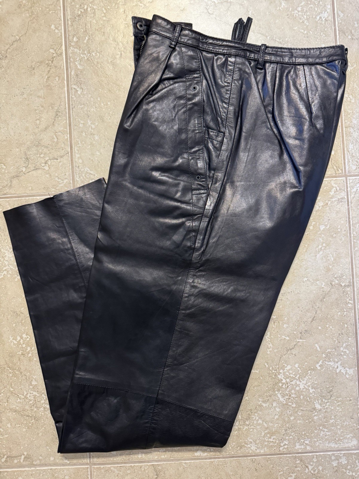 Women’s Vintage 1980’s INTUITIONS Black Leather Jacket & Pants Set Size 10-12