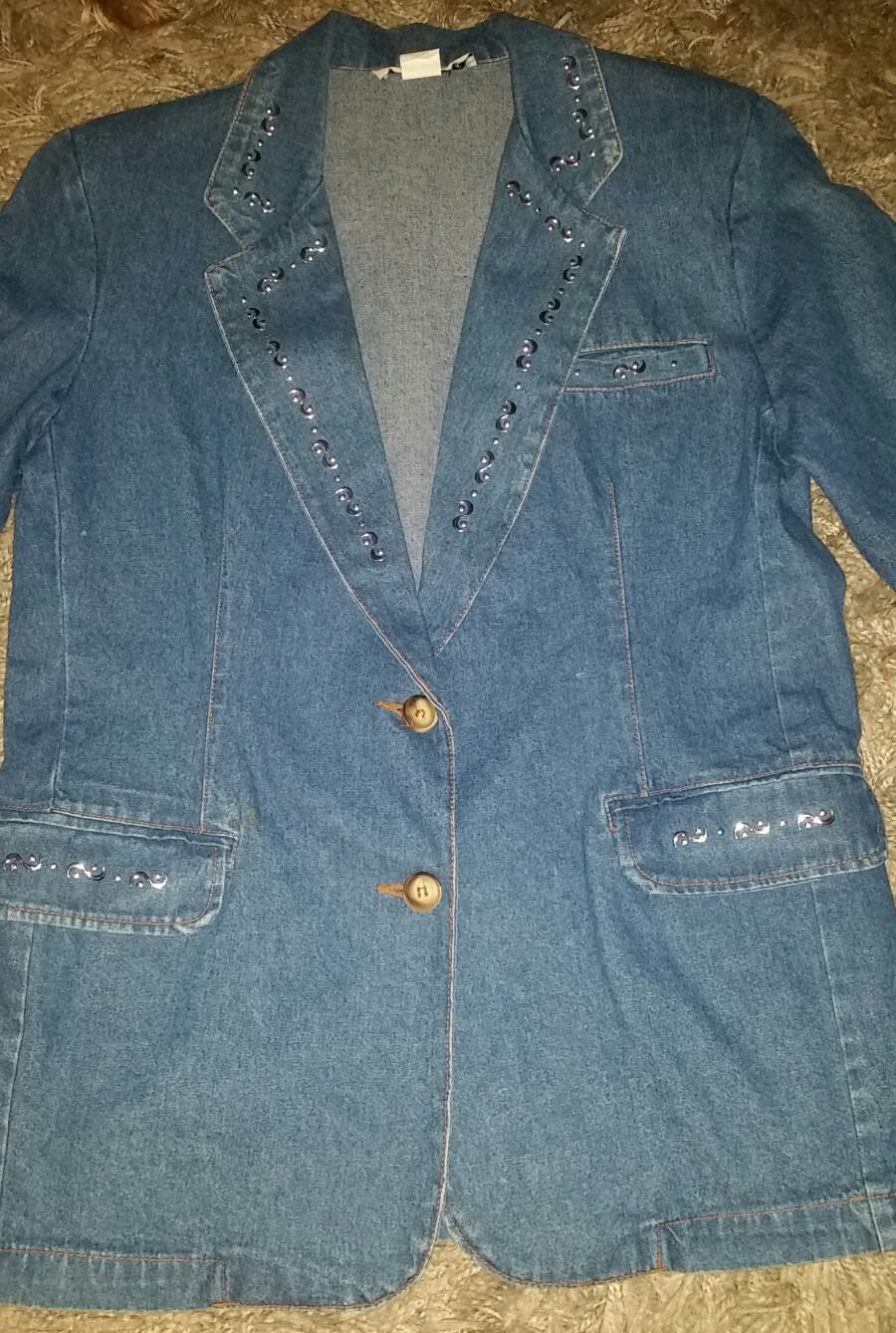 VINTAGE Stampede ~ Made in USA Denim Jacket Embellished w/Silver Scroll Accents