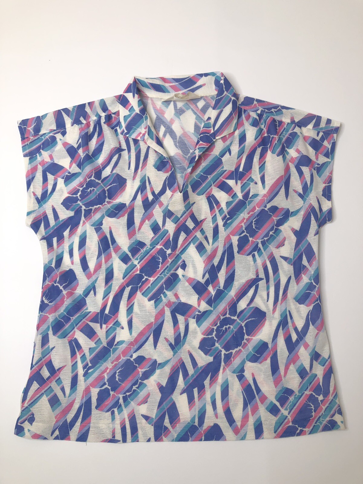 VTG 70s Union Made Floral Blouse Sz L Floral Daffodil Lavender Pattern Spring